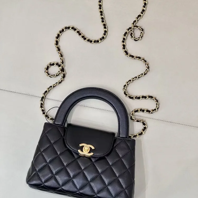 Chanel kelly handbag