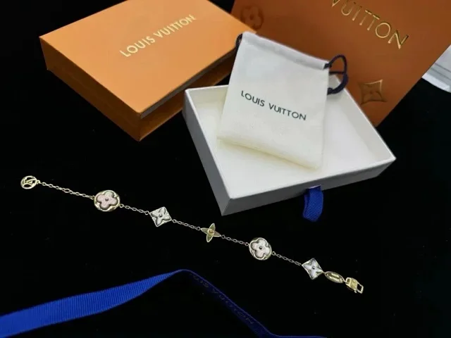 LV Bracelet