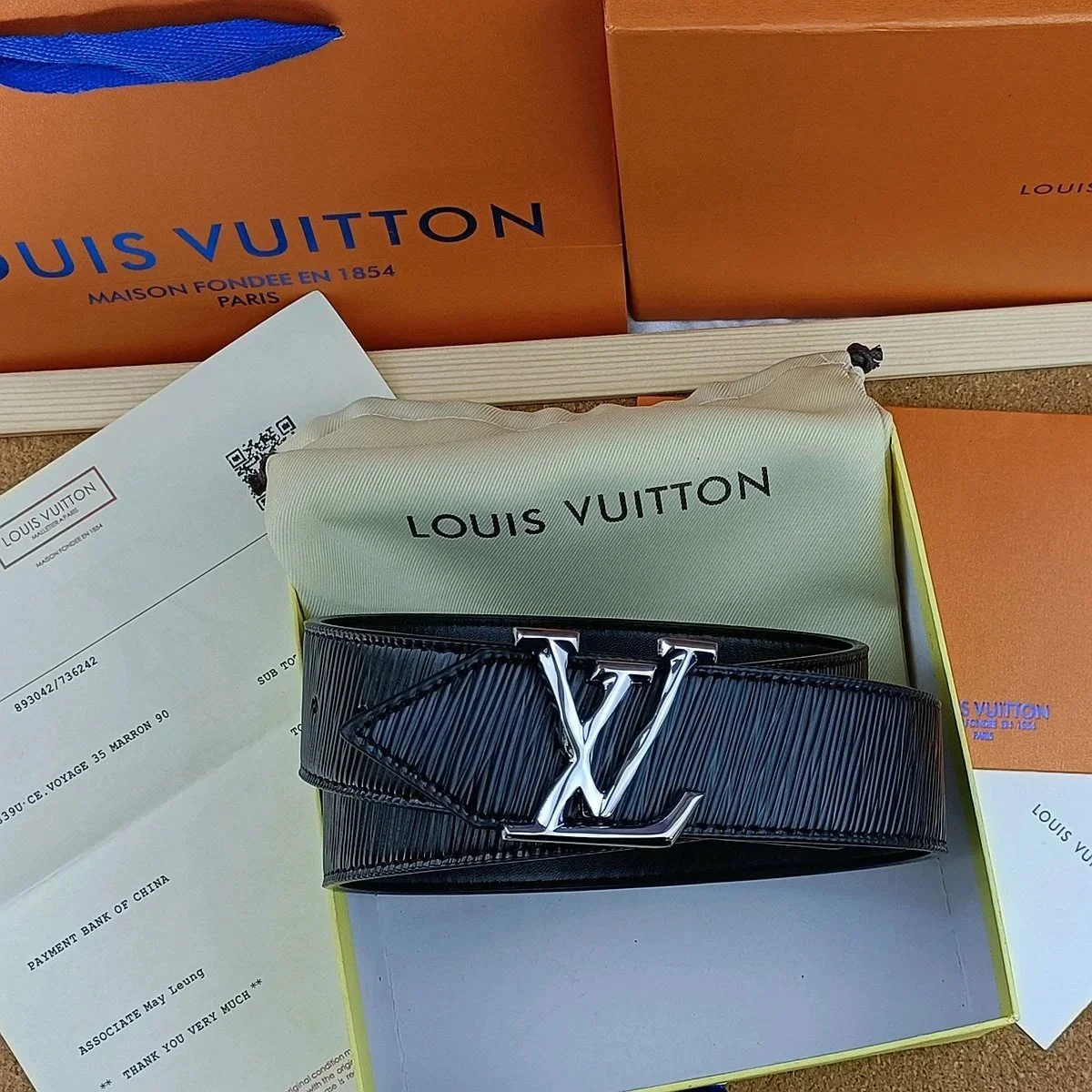 LOUIS VUITTON BELT