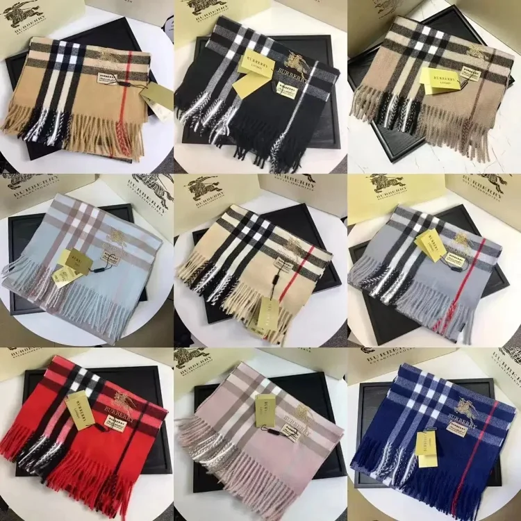 Burberry The Clas SCARF